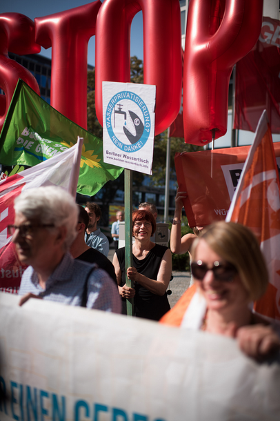 Sigrun Franzen wird auf der Demo über die Folgen von CETA für die Wasserversorgung sprechen